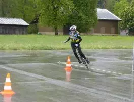 Leonie Mengon beim IUF Slalom